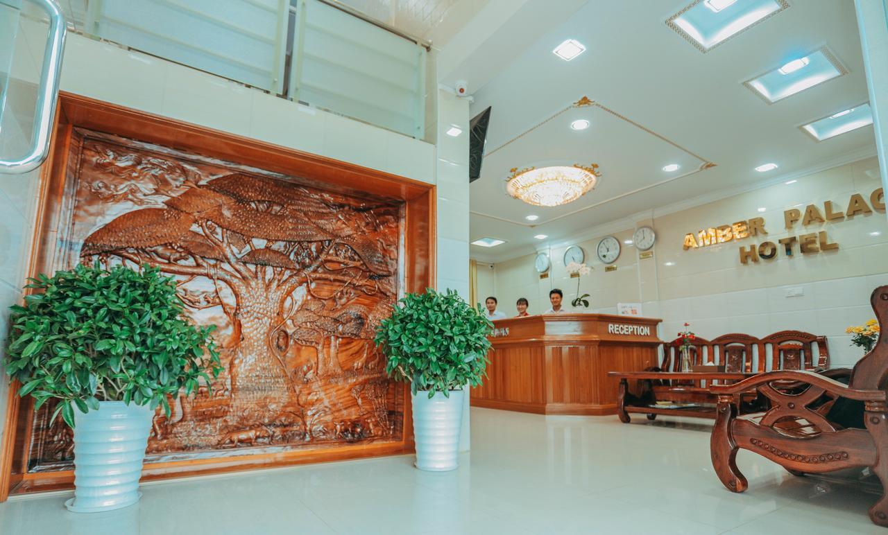 Amber Palace Hotel Myitkyina Exterior photo